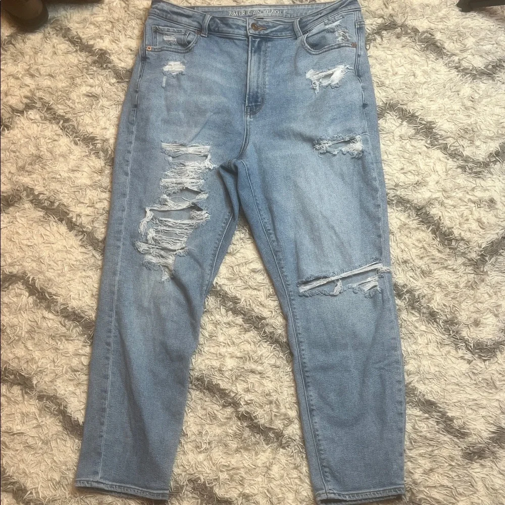 American Eagle Outfitters Mom jeans - Picture 2 of 9